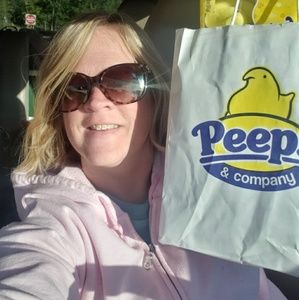 Meet your Posher, Amber